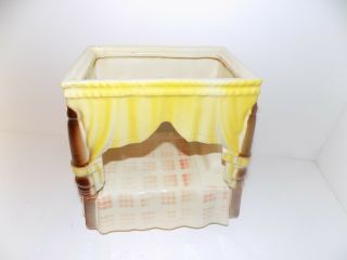 Antique Vintage Shawnee Pottery Trimmed Canopy Bed Planter Marked Shawnee 734 5