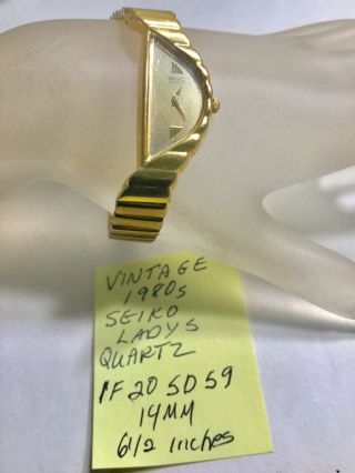 Vintage Seiko Ladys Quartz Wristwatch 1f 20 5d 59 14mm 6 1/2 Inches Running