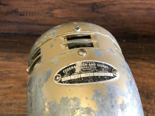 Vintage FEDERAL Sign & Signal 12V Bullet SIREN / FIRE POLICE Rat Rod 2
