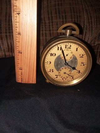 Timepiece Vintage Zenith Watch Co.  Swiss Made Alarm Table Clock 50622 - Runs