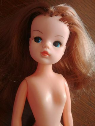 Sindy Nude Doll - Vintage Pedigree - Reddish Brown Hair - Adorable - Flaws