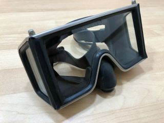 Vintage Us Divers Co Aqua - Lung Wrap - Around Tempered Glass Diving Mask