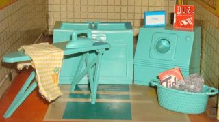 Vintage Marx Dollhouse Laundry Room Furniture Set 1/12 Scale