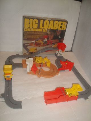 Vintage 1977 Tomy Big Loader Construction Set 5001 Box Incomplete
