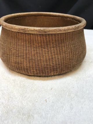 Vintage Antique Havasupai Indian Hand Crafted Finely Woven Basket