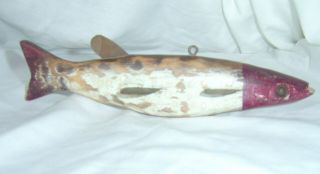 Vintage Folk Art Fish Decoy 7 1/2 Inches Long Lead Belly Weight Curved Tail 2