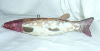 Vintage Folk Art Fish Decoy 7 1/2 Inches Long Lead Belly Weight Curved Tail 4