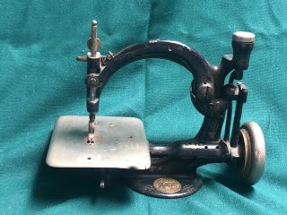 Antique Willcox & Gibbs Sewing Machine 1800s Brass Medallion Cast Iron Small