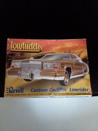 Vintage Revell Custom Cadillac Lowrider Model Car Kit 1/25 Inside