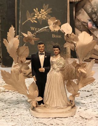 Vintage 1940s Chalkware Bride And Groom Wedding Cake Topper Handsome Couple 4