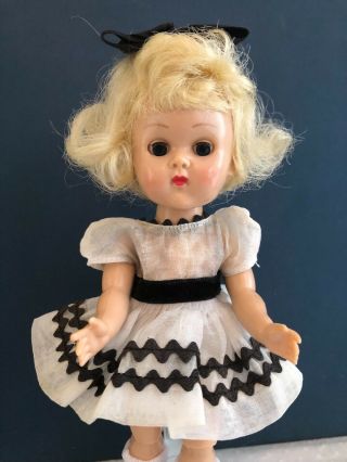 Vintage Vogue BKW Ginny Doll in her White Tagged Dress 2