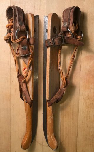 Vintage Antique Leather Strap On Wood Ice Skates Sz 25 13” Long Steel Blades