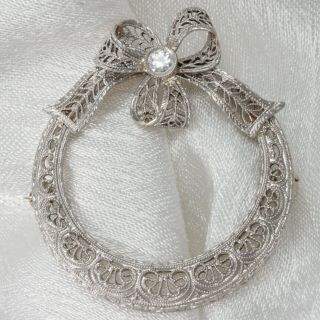 Antique Bezel Set Diamond 14k White Gold Filigree Wreath Brooch - 28mm