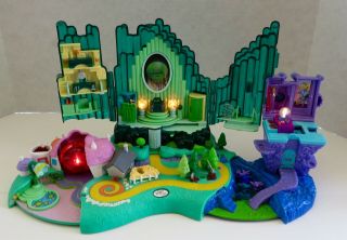 Vintage 2001 Wizard Of Oz Emerald City Polly Pocket Playset Mattel