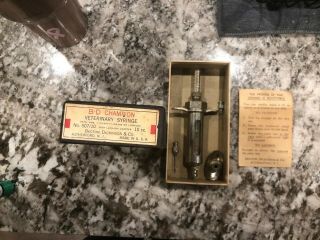 Vintage Veterinary Syringe B - D Champion No.  507/10 10cc