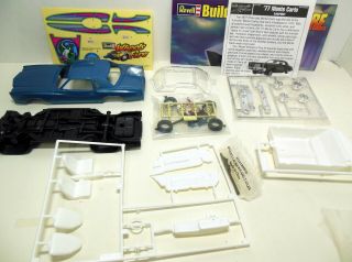 Revell 1977 Chevy Monte Carlo Lowrider Kit 2