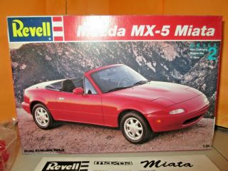 Vintage Revell Mazda Miata Mx - 5 Model Kit 7351 1:24