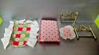 1983 Strawberry Shortcake Berry Happy Home Doll Bed Set American Greetings 1980