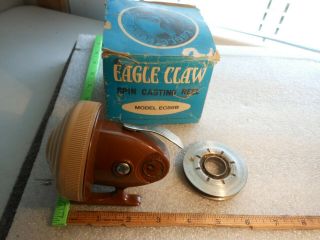 Eagle Claw Wright & Mcgill Co.  Spin Casting Reel Ec88b