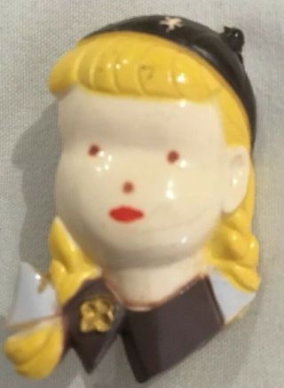 Vintage Brownie Girl Scout Figural Lapel Pin 1940’s Face With Braids