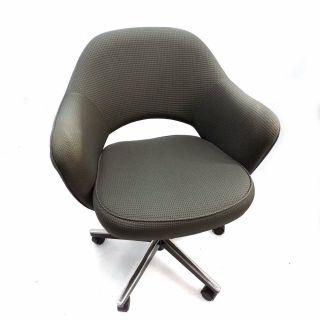 Knoll 71at5gh Saarinen Executive Grey Fabric Swivel Arm Chair W/ Casters