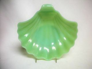 Antique Fireking Jadeite Green Glass Sea Shell Dish Candy Bowl Plate Old