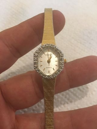Vintage Ladies 21 Jewels HELBROS Diamond Bezel Watch run well 2