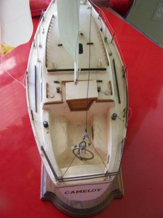 HANDCRAFTED MODEL SAILBOAT ONE OF A KIND. 7