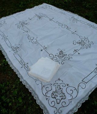 Antique Estate Found Snow White Linen T.  Cloth Naps Pt De Venise Lace Embroidery