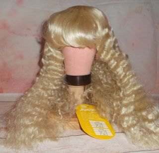 Vintage Monique Boxed Doll Wig Sz 12 - 13 Pale Blond Long Crimped Tagged Elise
