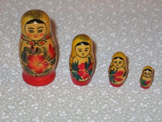 Vintage Russian Semenov Maidens Nesting Dolls 4 Nest (ussr) Matryoshka