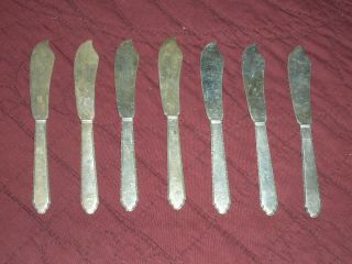 Lunt William And Mary Sterling Silver Individual Butter Spreaders,  Group Of 7