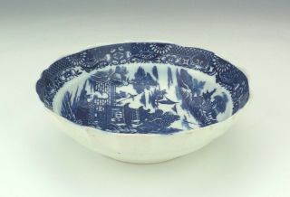 Antique Caughley Pottery - Oriental Inspired Blue & White Bowl - Early 3