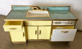 Vintage Ideal Petite Princess Patti Dollhouse Furniture Yellow Kitchen Sink 2