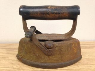 Vintage Antique Primitive Sad Iron w/ Wooden Handle 2