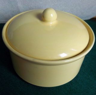 Antique/vintage 1946 Santa Anita Pottery Covered Grease Bowl Yellow