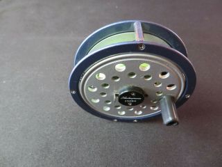 - Vintage Shakespeare 2529h - Fly Reel With Some Line