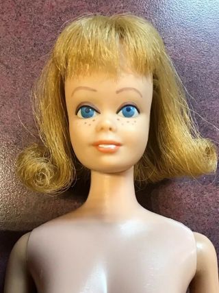 Vintage Barbie Midge Doll With Teeth Dressed In Pak silk Green Sheath dress Ex 8