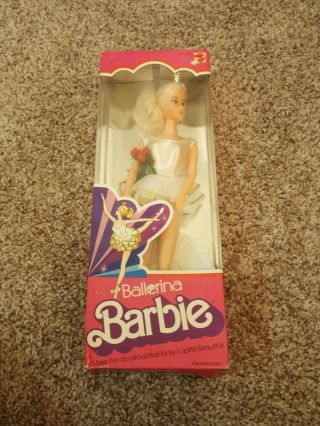 Vintage 1975 Ballerina Barbie 9093