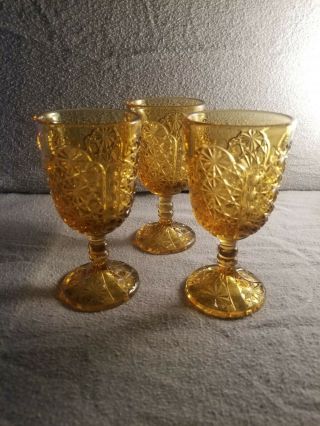 L.  G.  Wright Antique Vintage Eapg Wine Glass Daisy & Button Amber