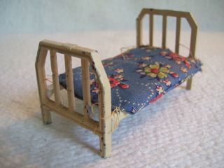 Vintage 1930s Tootsie Toy Ivory Metal Dollhouse Furniture Bed W/fabric Mattress
