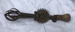 Vintage Antique Ladd (egg) Beater No 00 Made In York,  United Royalties Corp