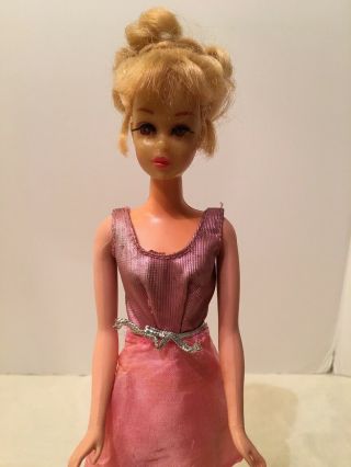 Vintage Barbie 1129 Francie Grow Pretty Hair Bendable Legs Blonde Mod Era