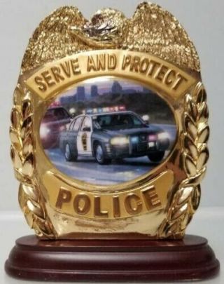 Bradford Exchange " Serve And Protect  Police " Plaque Plate A6975 Badge Of Honor