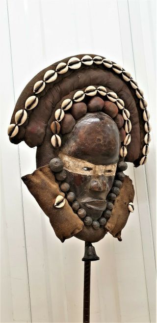 The Cowries Dan Deangle Mask With Bell Cote d ' Ivoire Fes - 100 2