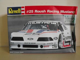 Revell 25 Roush Racing Mustang 1:25 Model Kit