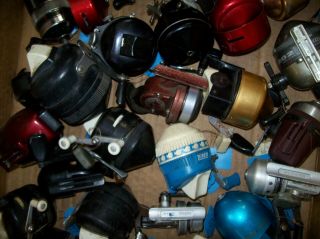30 - VINTAGE CLOSED FACE SPINNING CASTING REELS 6