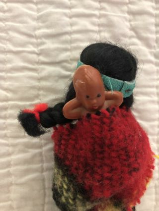 Vintage 1970s Native American Indian Doll & Papoose 5