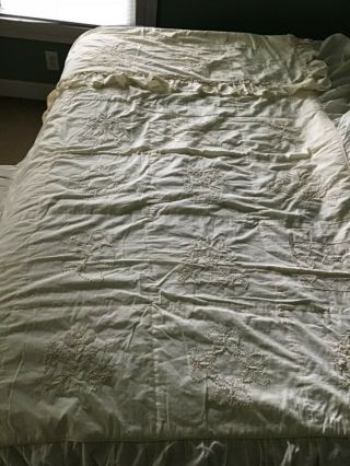Handmade Antique Bedspread - Full Size - Candlewicked,