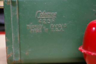 Vintage Coleman 2 - Burner Camp Stove Model 425F Dated 08/81 3